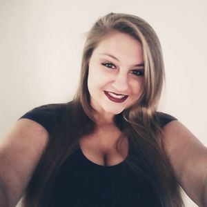 Meet your Posher, Victoria